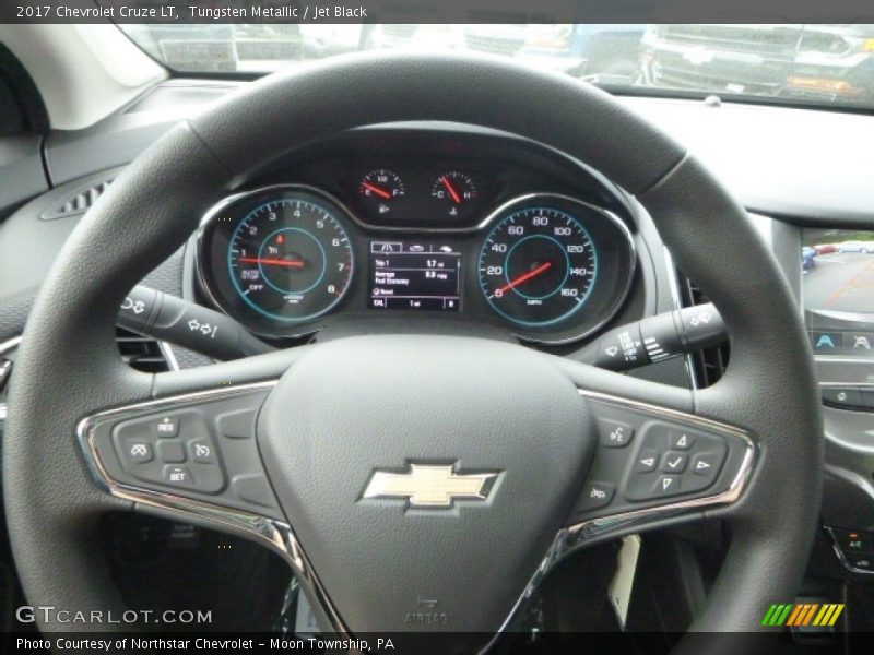 Tungsten Metallic / Jet Black 2017 Chevrolet Cruze LT