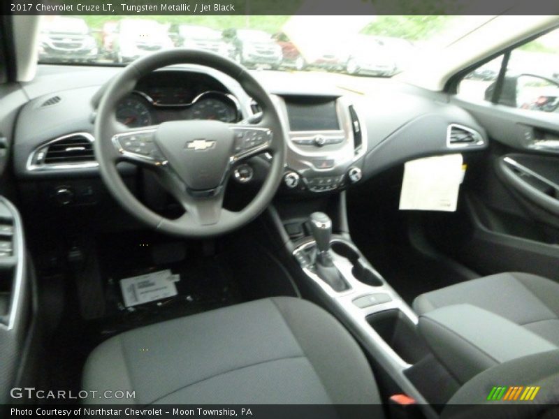 Tungsten Metallic / Jet Black 2017 Chevrolet Cruze LT