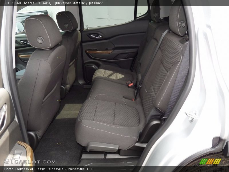 Quicksilver Metallic / Jet Black 2017 GMC Acadia SLE AWD