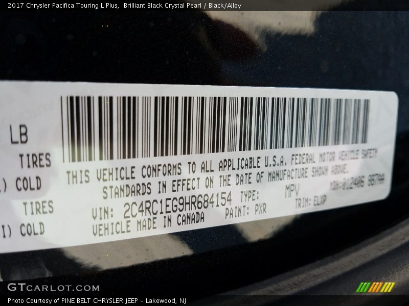 Brilliant Black Crystal Pearl / Black/Alloy 2017 Chrysler Pacifica Touring L Plus