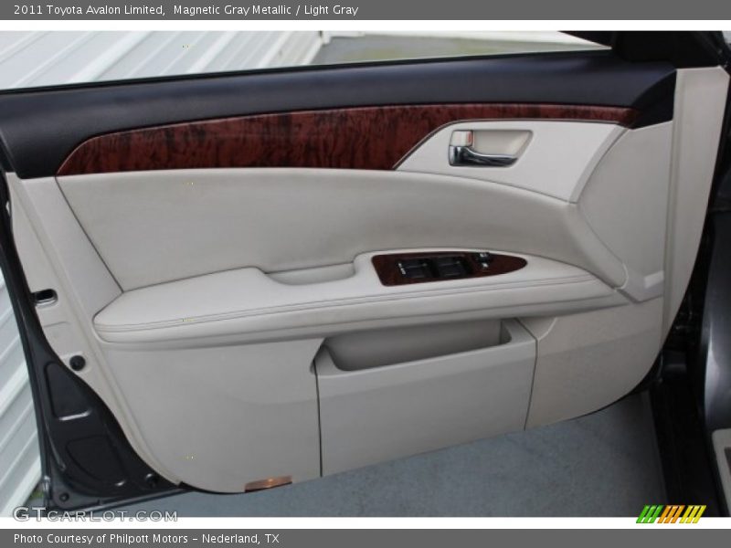 Magnetic Gray Metallic / Light Gray 2011 Toyota Avalon Limited