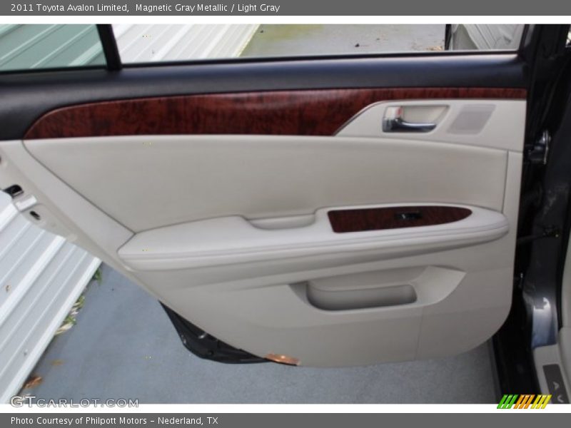Magnetic Gray Metallic / Light Gray 2011 Toyota Avalon Limited