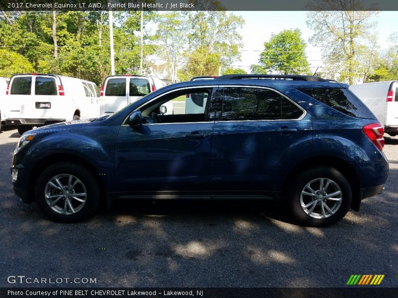 Patriot Blue Metallic / Jet Black 2017 Chevrolet Equinox LT AWD