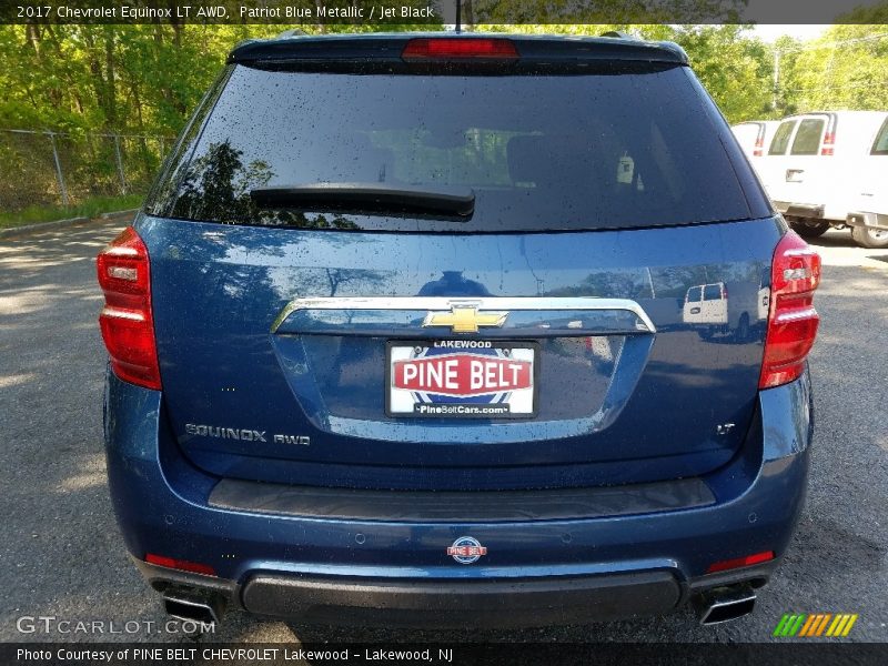 Patriot Blue Metallic / Jet Black 2017 Chevrolet Equinox LT AWD