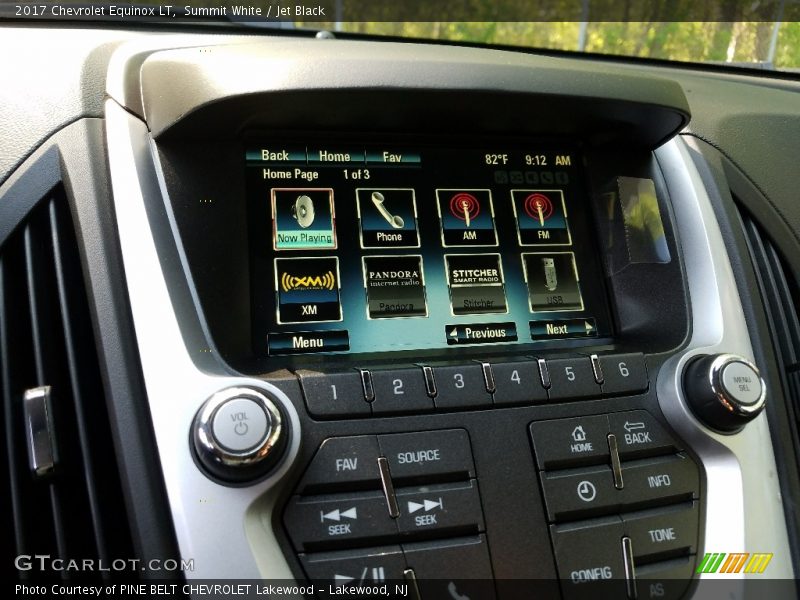 Summit White / Jet Black 2017 Chevrolet Equinox LT