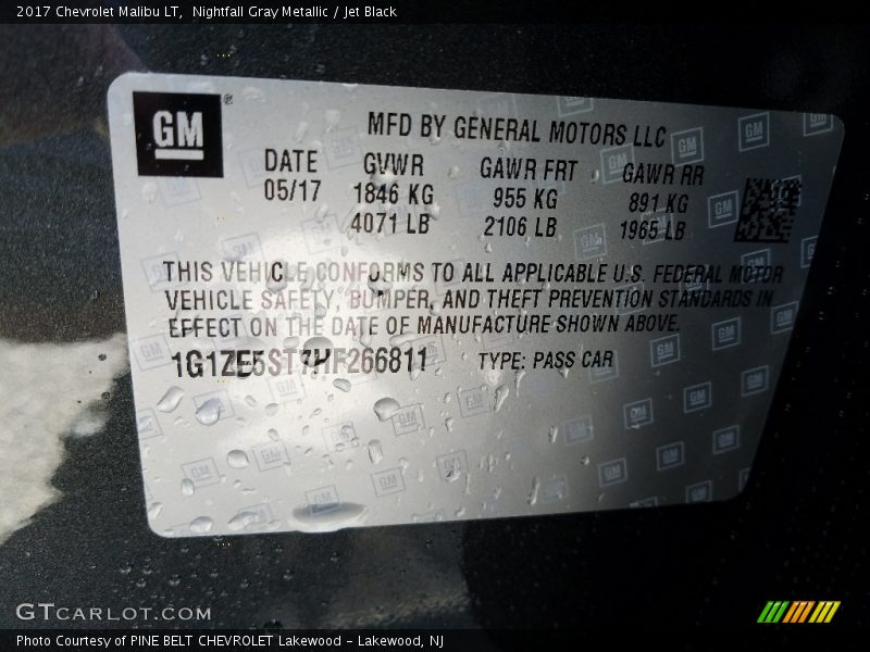 Nightfall Gray Metallic / Jet Black 2017 Chevrolet Malibu LT