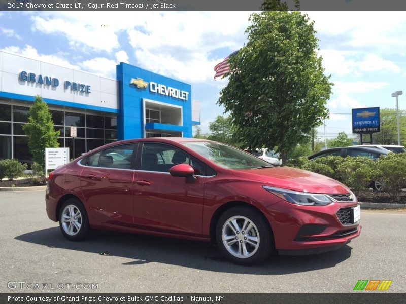Cajun Red Tintcoat / Jet Black 2017 Chevrolet Cruze LT