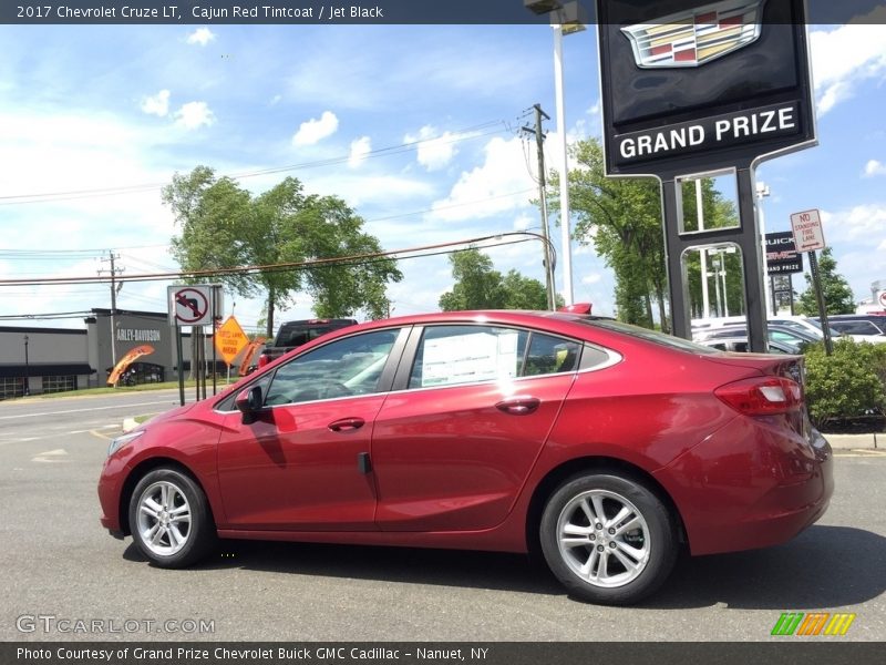 Cajun Red Tintcoat / Jet Black 2017 Chevrolet Cruze LT