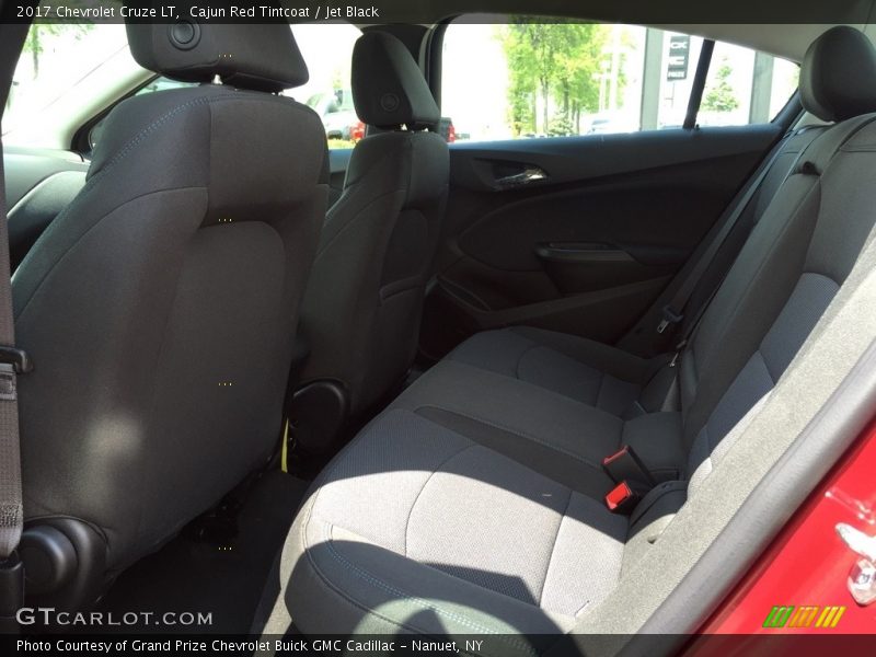 Cajun Red Tintcoat / Jet Black 2017 Chevrolet Cruze LT