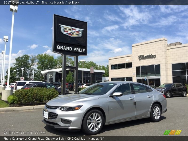Silver Ice Metallic / Jet Black 2017 Chevrolet Malibu LT