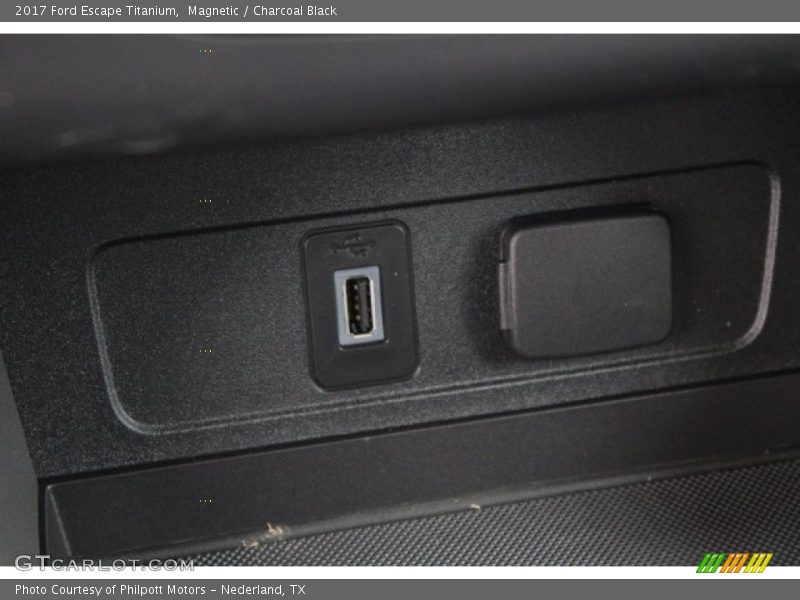 Magnetic / Charcoal Black 2017 Ford Escape Titanium