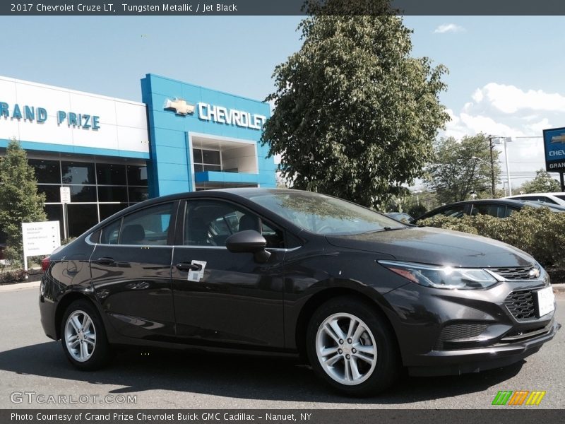 Tungsten Metallic / Jet Black 2017 Chevrolet Cruze LT