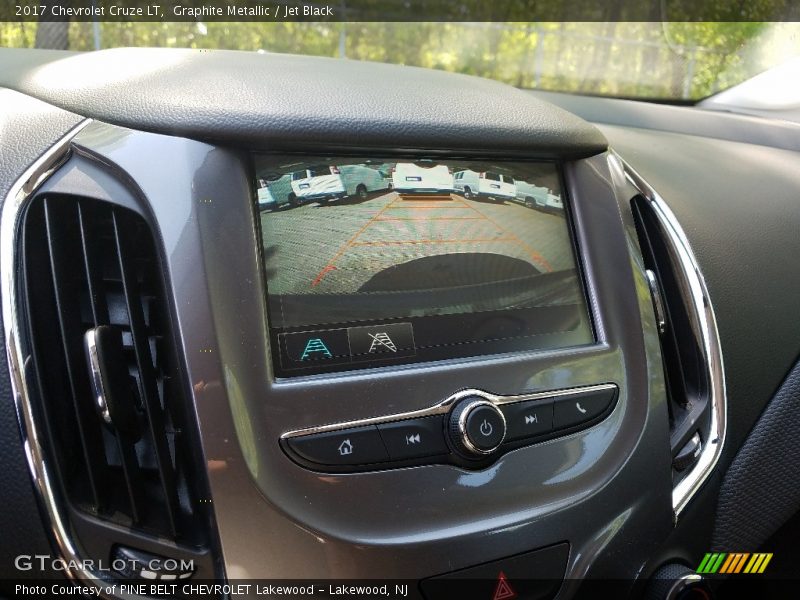 Graphite Metallic / Jet Black 2017 Chevrolet Cruze LT