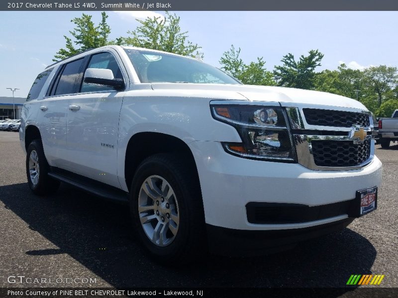 Summit White / Jet Black 2017 Chevrolet Tahoe LS 4WD