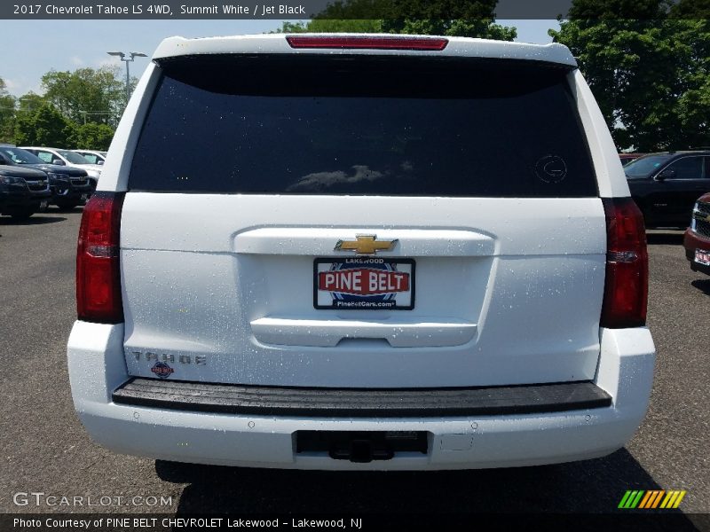 Summit White / Jet Black 2017 Chevrolet Tahoe LS 4WD