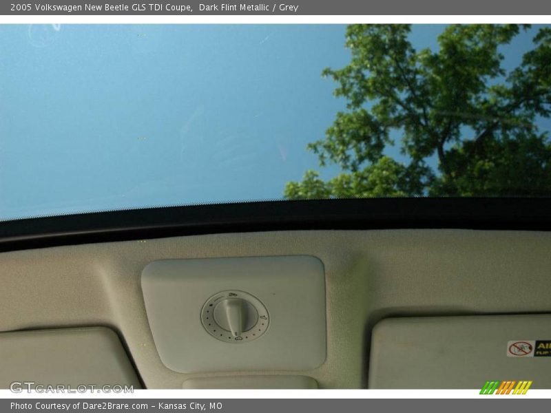 Dark Flint Metallic / Grey 2005 Volkswagen New Beetle GLS TDI Coupe