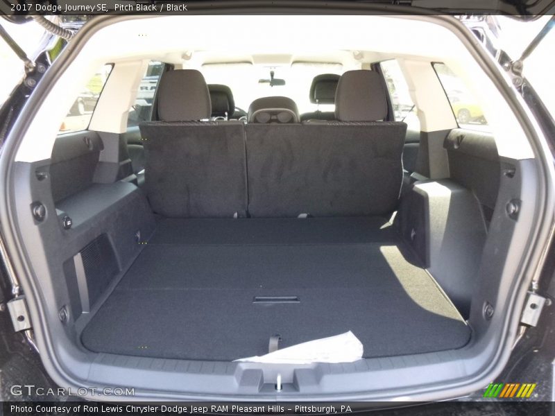 Pitch Black / Black 2017 Dodge Journey SE