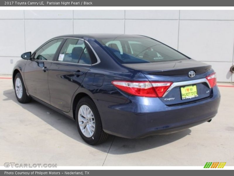 Parisian Night Pearl / Black 2017 Toyota Camry LE