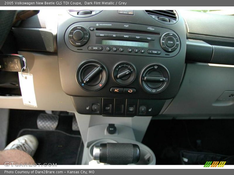 Dark Flint Metallic / Grey 2005 Volkswagen New Beetle GLS TDI Coupe