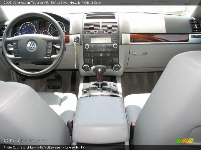 Reflex Silver Metallic / Kristal Grey 2005 Volkswagen Touareg V6