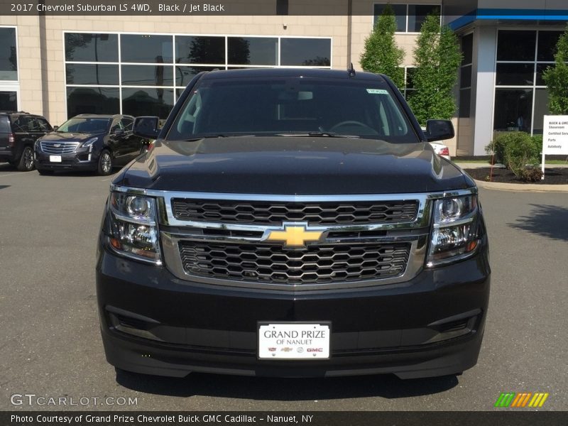 Black / Jet Black 2017 Chevrolet Suburban LS 4WD