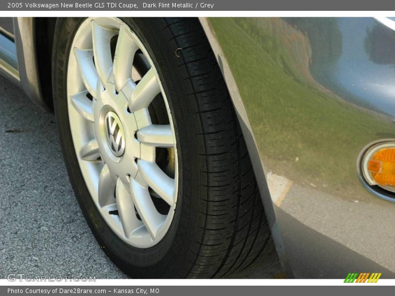 Dark Flint Metallic / Grey 2005 Volkswagen New Beetle GLS TDI Coupe