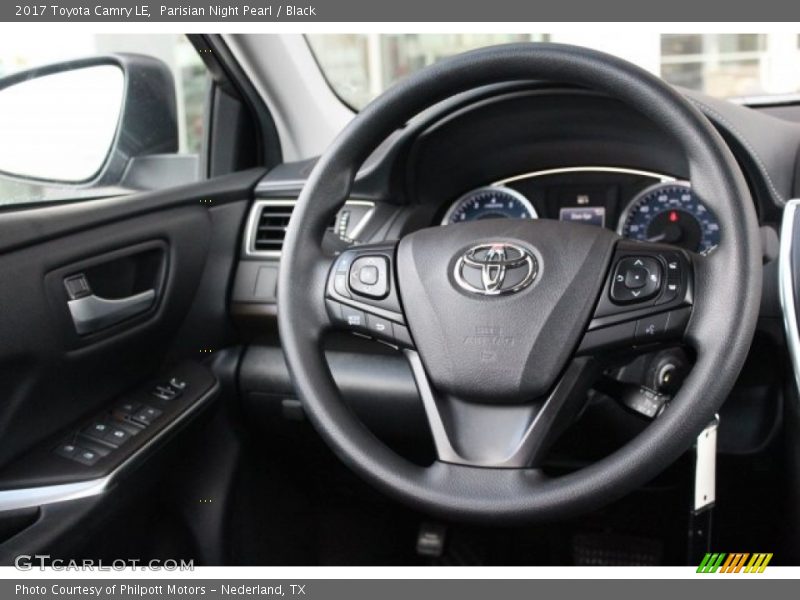 Parisian Night Pearl / Black 2017 Toyota Camry LE