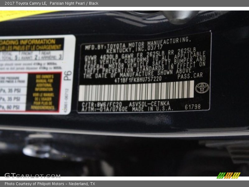 Parisian Night Pearl / Black 2017 Toyota Camry LE