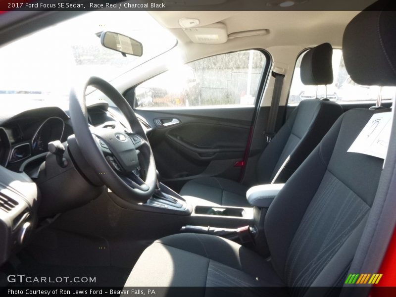 Race Red / Charcoal Black 2017 Ford Focus SE Sedan