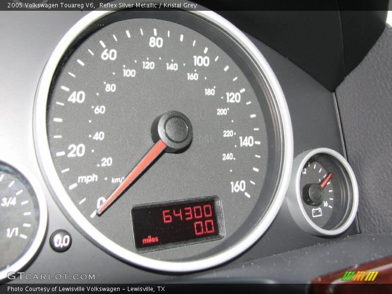 Reflex Silver Metallic / Kristal Grey 2005 Volkswagen Touareg V6