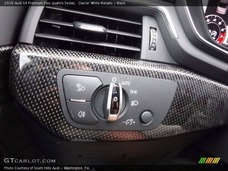 Controls of 2018 S4 Premium Plus quattro Sedan