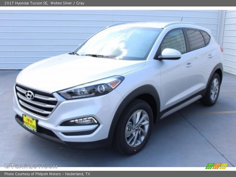 Molten Silver / Gray 2017 Hyundai Tucson SE