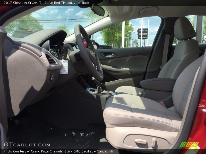 Cajun Red Tintcoat / Jet Black 2017 Chevrolet Cruze LT