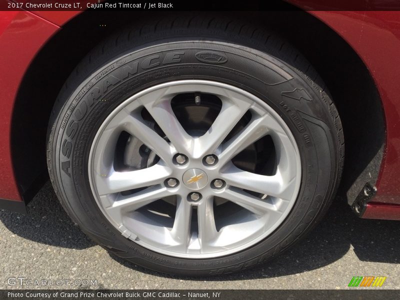 Cajun Red Tintcoat / Jet Black 2017 Chevrolet Cruze LT