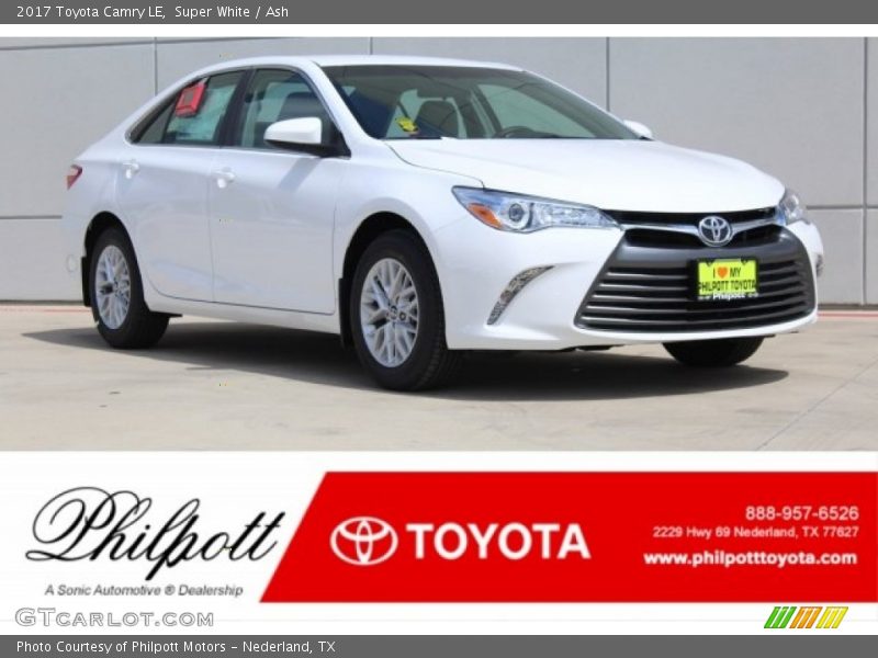 Super White / Ash 2017 Toyota Camry LE