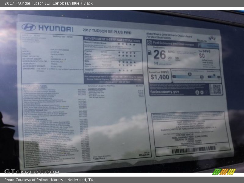 Caribbean Blue / Black 2017 Hyundai Tucson SE