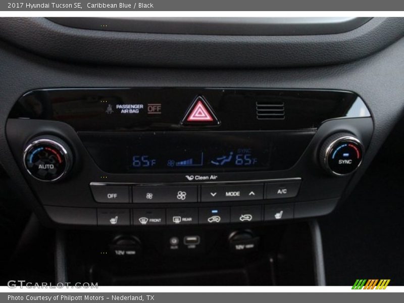 Caribbean Blue / Black 2017 Hyundai Tucson SE