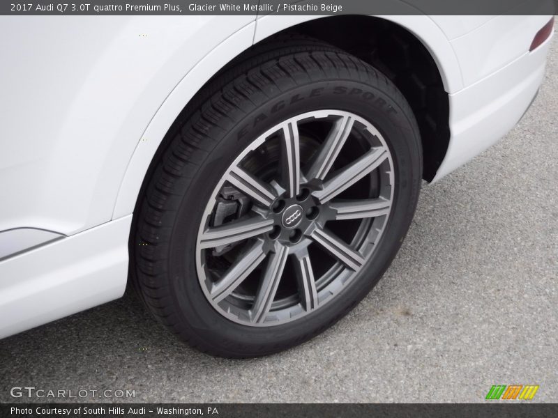 Glacier White Metallic / Pistachio Beige 2017 Audi Q7 3.0T quattro Premium Plus