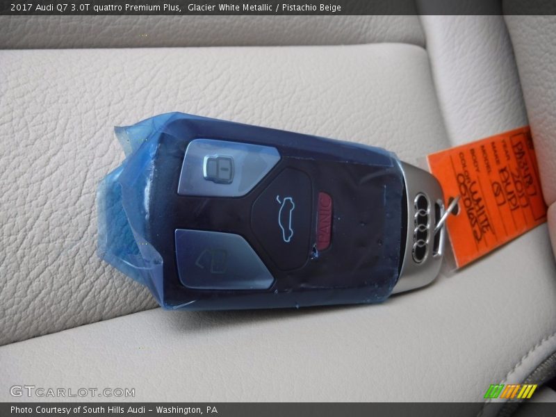 Glacier White Metallic / Pistachio Beige 2017 Audi Q7 3.0T quattro Premium Plus