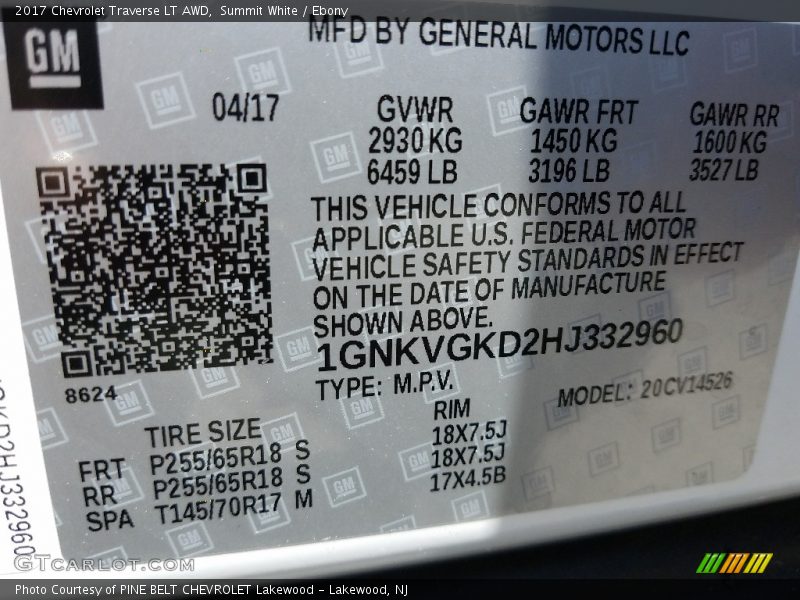 Summit White / Ebony 2017 Chevrolet Traverse LT AWD