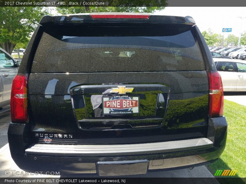 Black / Cocoa/Dune 2017 Chevrolet Suburban LT 4WD