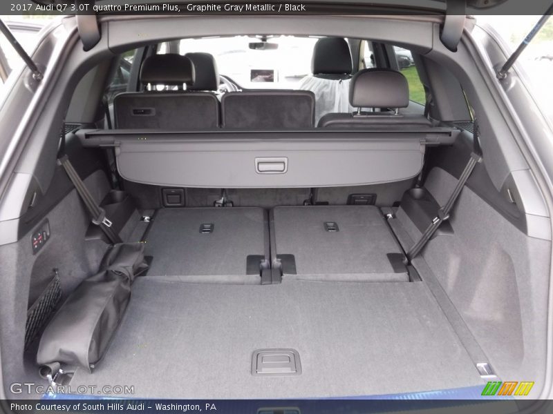 Graphite Gray Metallic / Black 2017 Audi Q7 3.0T quattro Premium Plus