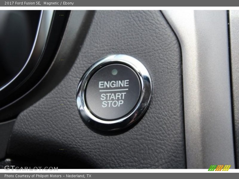 Magnetic / Ebony 2017 Ford Fusion SE