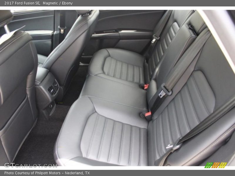 Magnetic / Ebony 2017 Ford Fusion SE