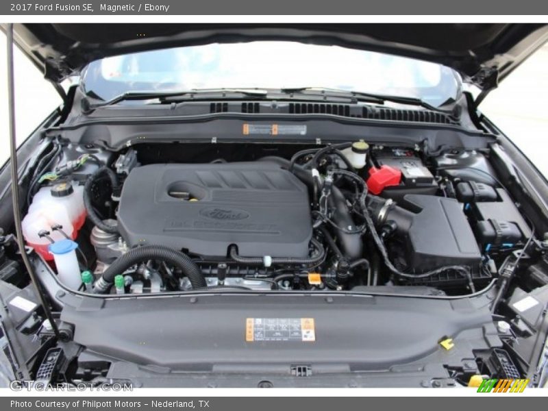 Magnetic / Ebony 2017 Ford Fusion SE