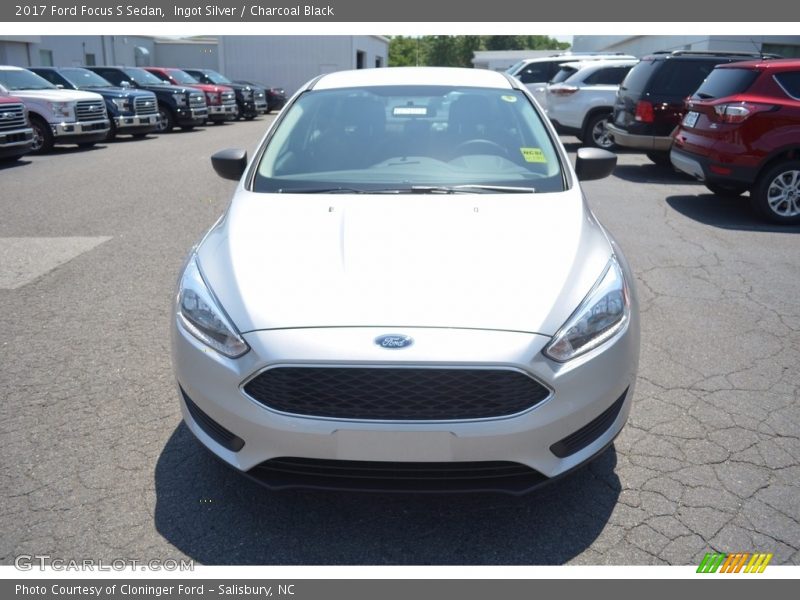 Ingot Silver / Charcoal Black 2017 Ford Focus S Sedan