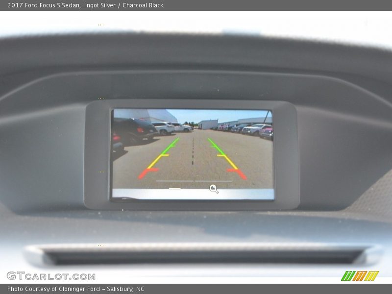 Ingot Silver / Charcoal Black 2017 Ford Focus S Sedan