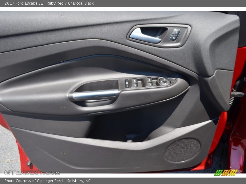 Ruby Red / Charcoal Black 2017 Ford Escape SE