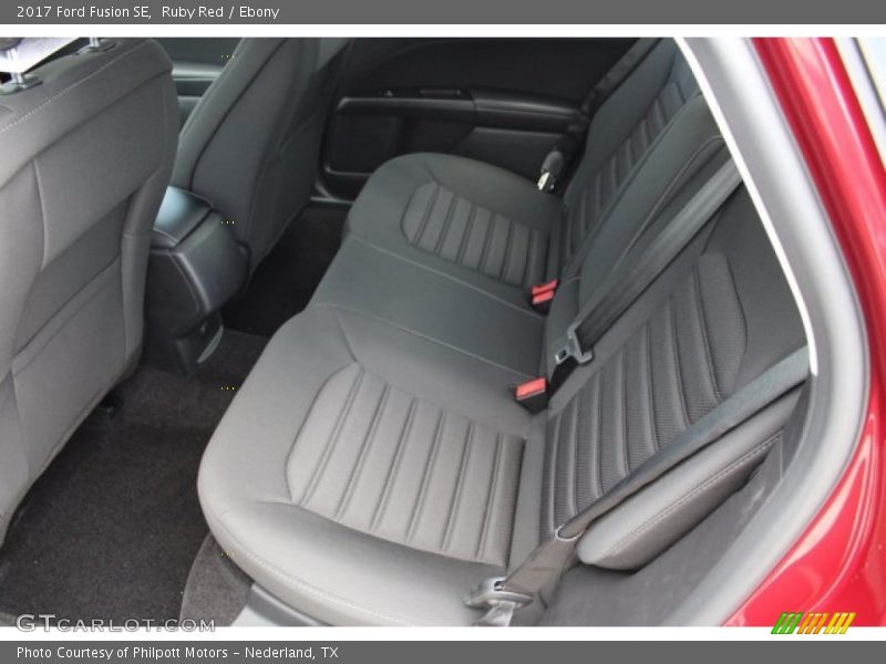 Ruby Red / Ebony 2017 Ford Fusion SE