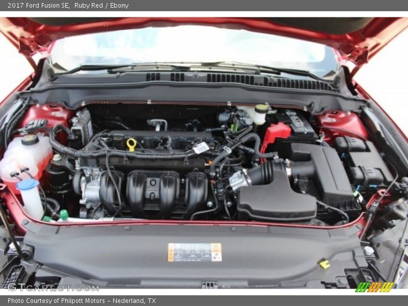 Ruby Red / Ebony 2017 Ford Fusion SE